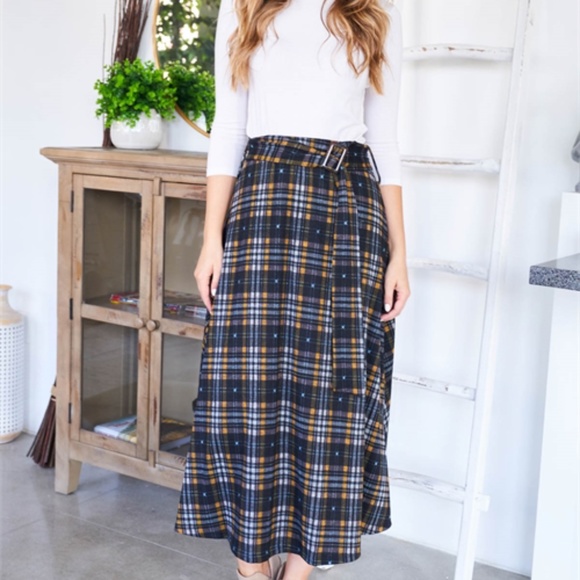 BLACK MUSTARD CHECKERED SKIRT - Picture 7 of 14